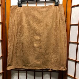 Painted Threads Caramel Poly-Suedette Skirt L
